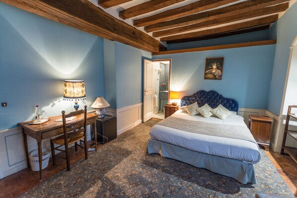 6 habitaciones, wifi y ropa de cama 