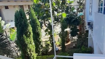 Basic Townhome | Terrace/patio