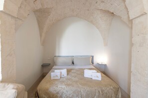 1 Schlafzimmer, Zimmersafe, Bügeleisen/Bügelbrett, Reisekinderbett