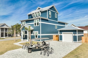 Exterior - La Joya Azul, 7 Bedrooms, Heated Pool, Hot Tub, 6 Seat Golf Cart, & Bikes!!! (Inlet Beach)