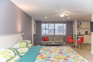 1 chambre, fer et planche Ă repasser, lit parapluie, Wi-Fi gratuit