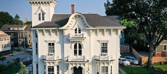 The Wedding Cake House