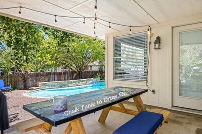 Quick Access: Kalahari- Dell Diamond- Austin- 4Bdrm- 1Story with Pool & Games