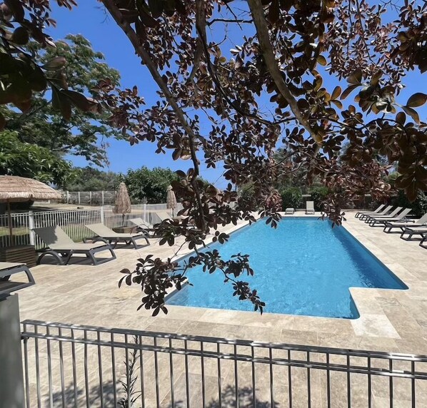 Alberca al aire libre 