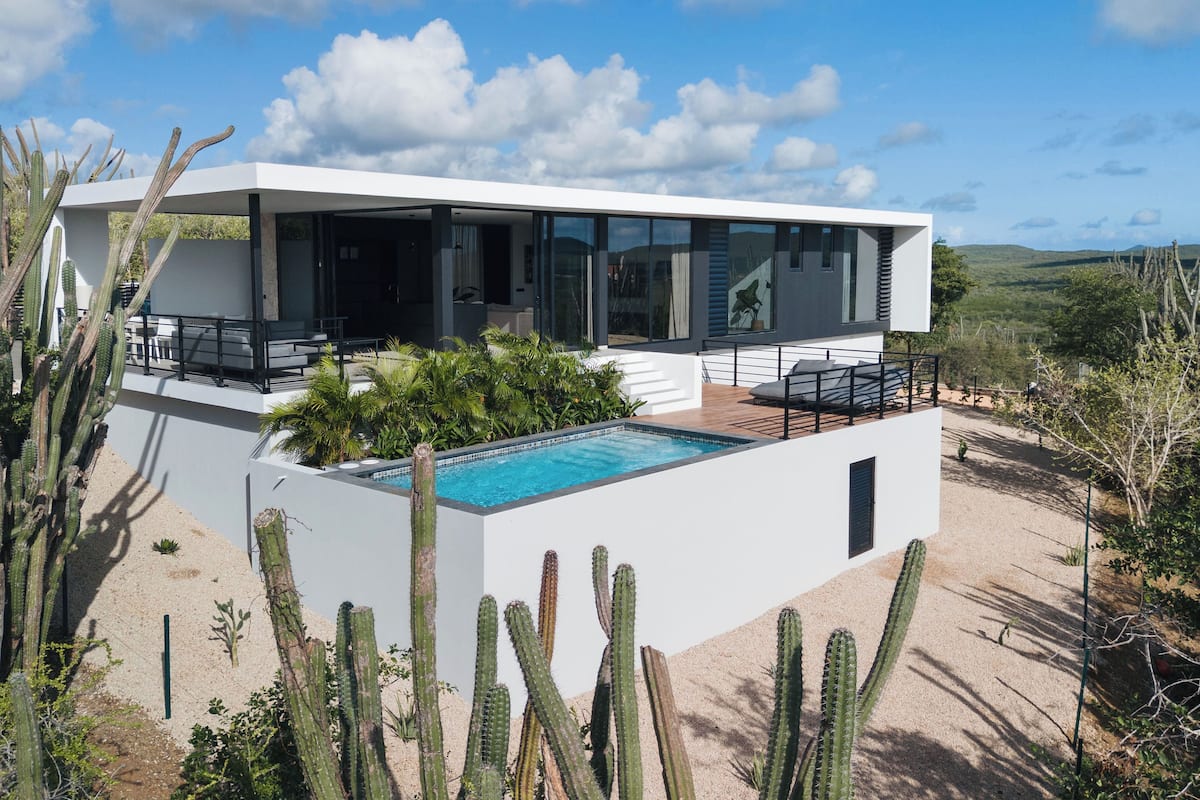 Premium-huvila, 2 makuuhuonetta, yksityinen uima-allas, valtamerinäköala (1) | Terassi/patio