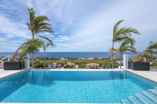 Coral Estate Holidays