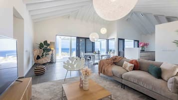 Villa Exclusive, 4 chambres, piscine privée, vue océan | Coin séjour