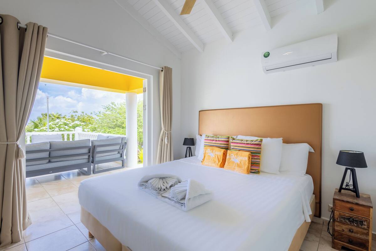 Villa, 3 Bedrooms, Private Pool, Ocean View (705) | Laptop workspace, free WiFi, bed sheets