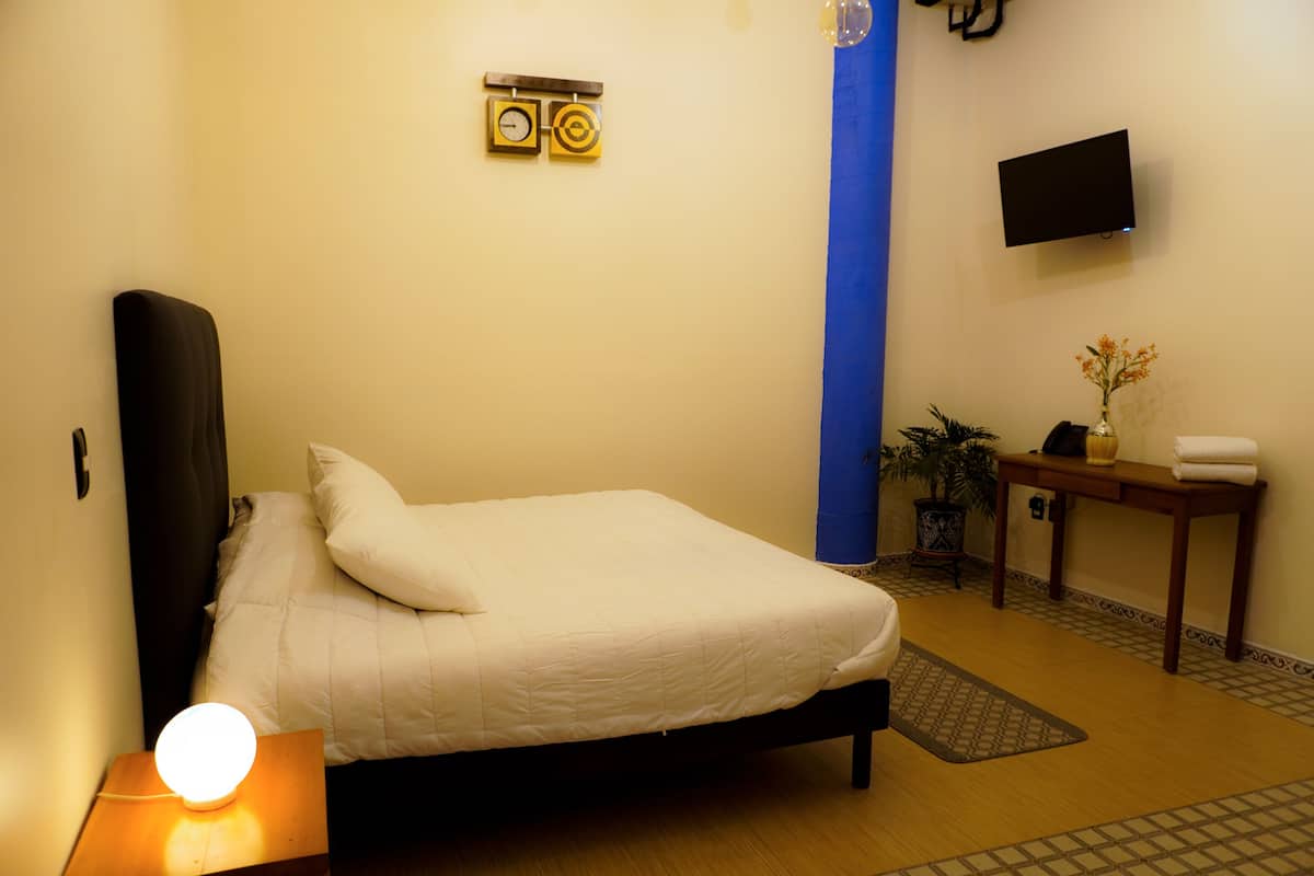 Chambre Affaires, 1 grand lit | Draps fournis