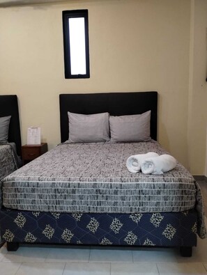 Traditional Room, 2 Queen Beds