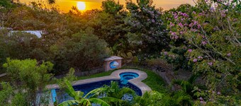 Guesthouse on a little farm with private beach access and pool