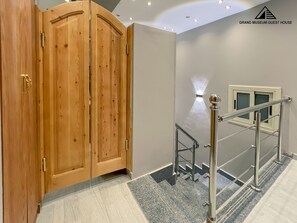 Exterior - Grand Museum Guest House pyramids view (Giza)