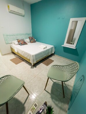 1 habitación, internet y ropa de cama 