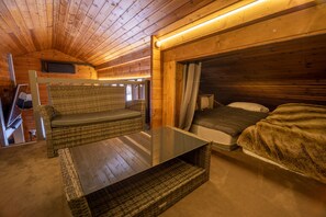 4 chambres, fer et planche à repasser, Wi-Fi
