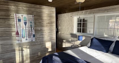 Moonlight Manor on Keuka Lake in Hammondsport