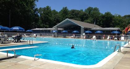 Bayside Cottage, near Rehoboth-sleeps 8!