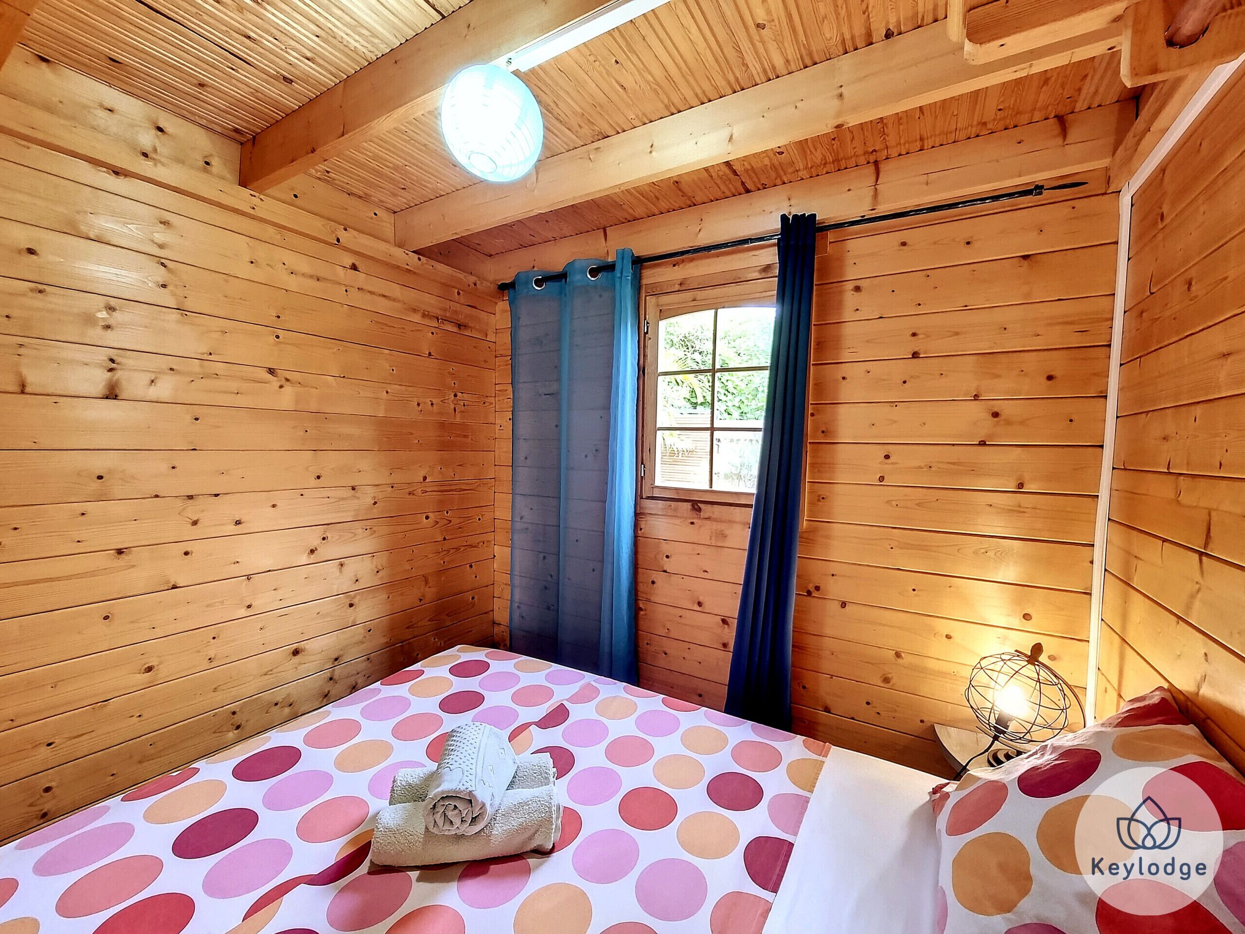 1 makuuhuone, ilmainen Wi-Fi, vuodevaatteet