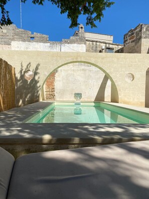 Piscina all'aperto