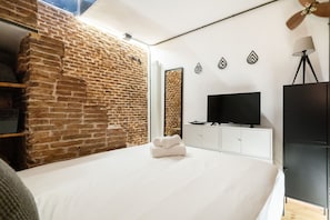 2 camere, ferro/asse da stiro, Wi-Fi gratuito, lenzuola