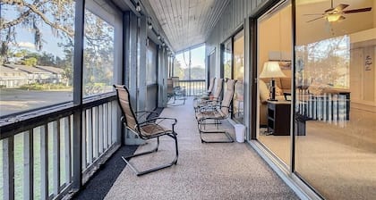 Resort living without the resort price! Quiet & pet friendly, walking trails