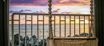 Claje Sunset! Beachfront condo at Victoria del Mar 1E