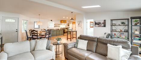 TV, fireplace, video games, books