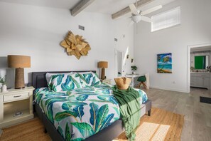 4 bedrooms, desk, iron/ironing board, travel cot