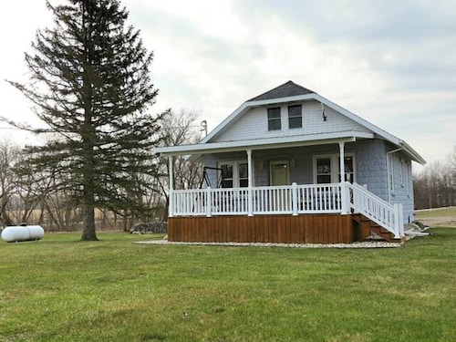 Countryside Escape - 10 minutes from downtown South Haven!