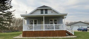 Countryside Escape - 10 minutes from downtown South Haven!