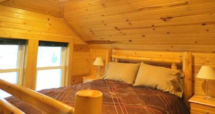 Countryside Escape - 10 minutes from downtown South Haven!