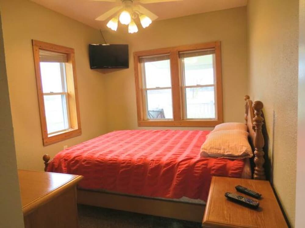 Countryside Escape 10 minutes from downtown South Haven! Van Buren