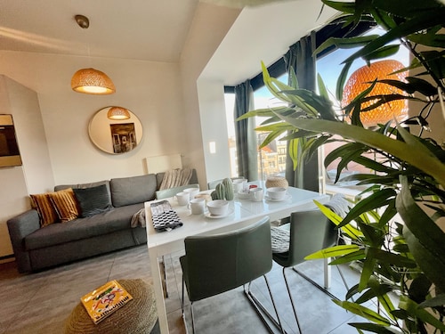 Oneluxstay Antwerp City Centre