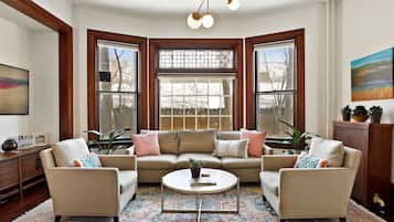 Smart TV, fireplace, books