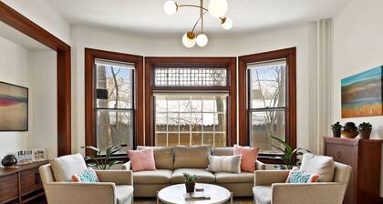 Charming St Paul Retreat Steps from Summit & Grand