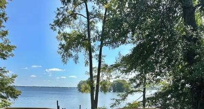 Perfect View of Cross Lake