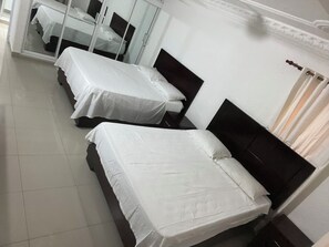 1 Schlafzimmer, WLAN, Bettwäsche
