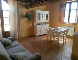 Smart TV - Appartamento Aria (loc Resta Buonconvento)