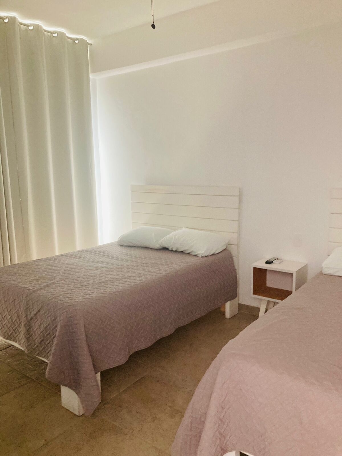 Laptop workspace, free WiFi, bed sheets