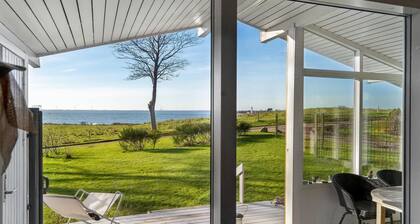 Amazing home in Mesinge with kitchen