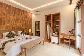 Luxury Villa, 2 Bedrooms, Non Smoking, Valley View | 2 bedrooms, Egyptian cotton sheets, premium bedding, memory foam beds