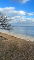 Playa privada, arena blanca