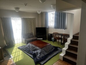 Cabaña básica | Ropa de cama de alta calidad y edredón 