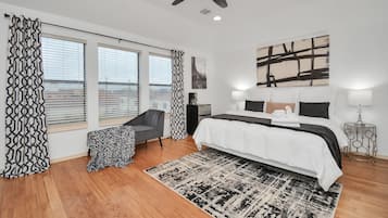 3 bedrooms, iron/ironing board, free WiFi, bed sheets