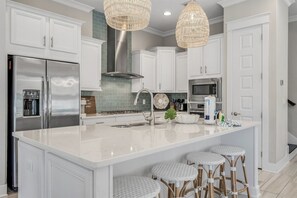 Fridge, microwave, oven, stovetop - 30Yay on 30A • Beach, Bikes, & Golf Cart! (Inlet Beach)