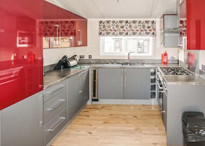 Oven - 3 bedroom accommodation in Carnforth (Carnforth)
