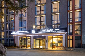 Exterior - Gino Seaside Tbilisi, Trademark Collection by Wyndham (Tbilisi)