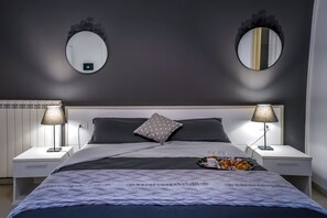 1 bedroom, WiFi, bed sheets - Cozy rooms in the historic center of Palermo (Palermo)