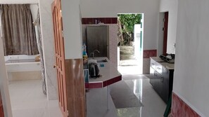 Réfrigérateur, distributeur de glaçons