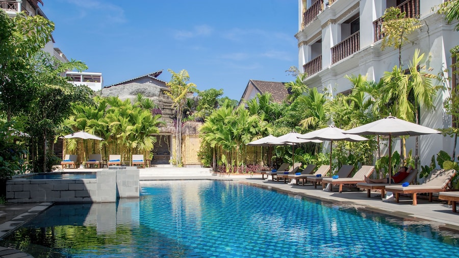 Angkor Land Urban Boutique