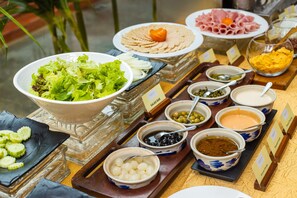 Breakfast buffet